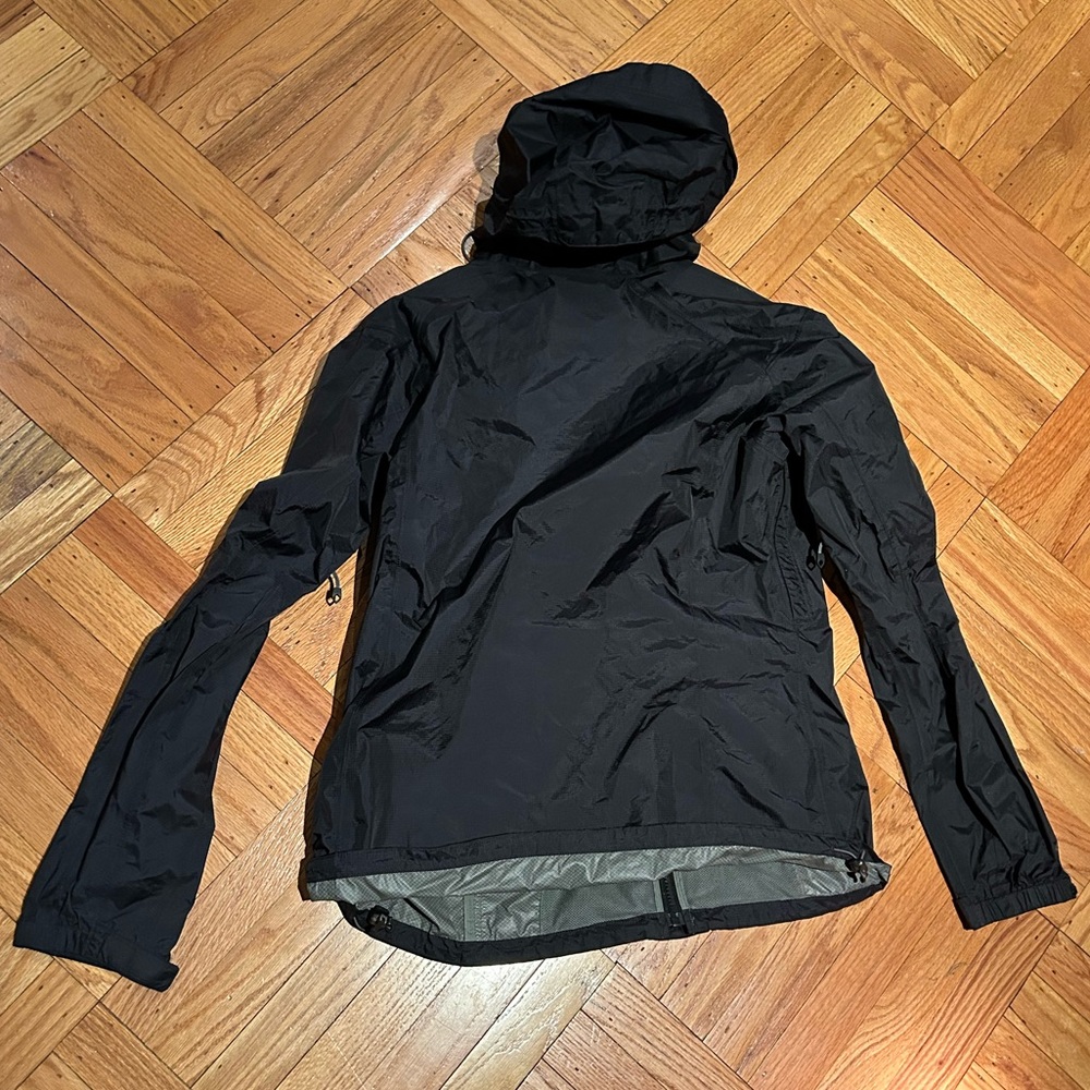 Eastern mountain Jacket - Picture 2 of 4